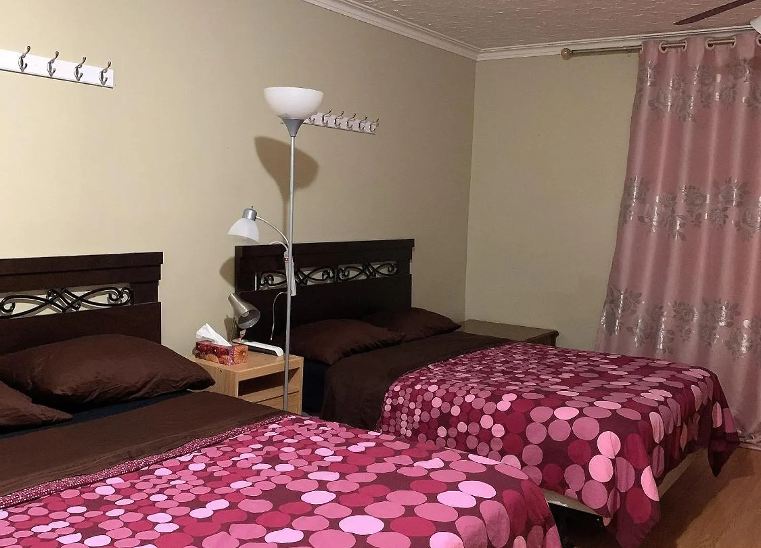 Guest house Glaive Home Toronto Canada