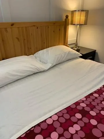 Guest house Glaive Home Toronto